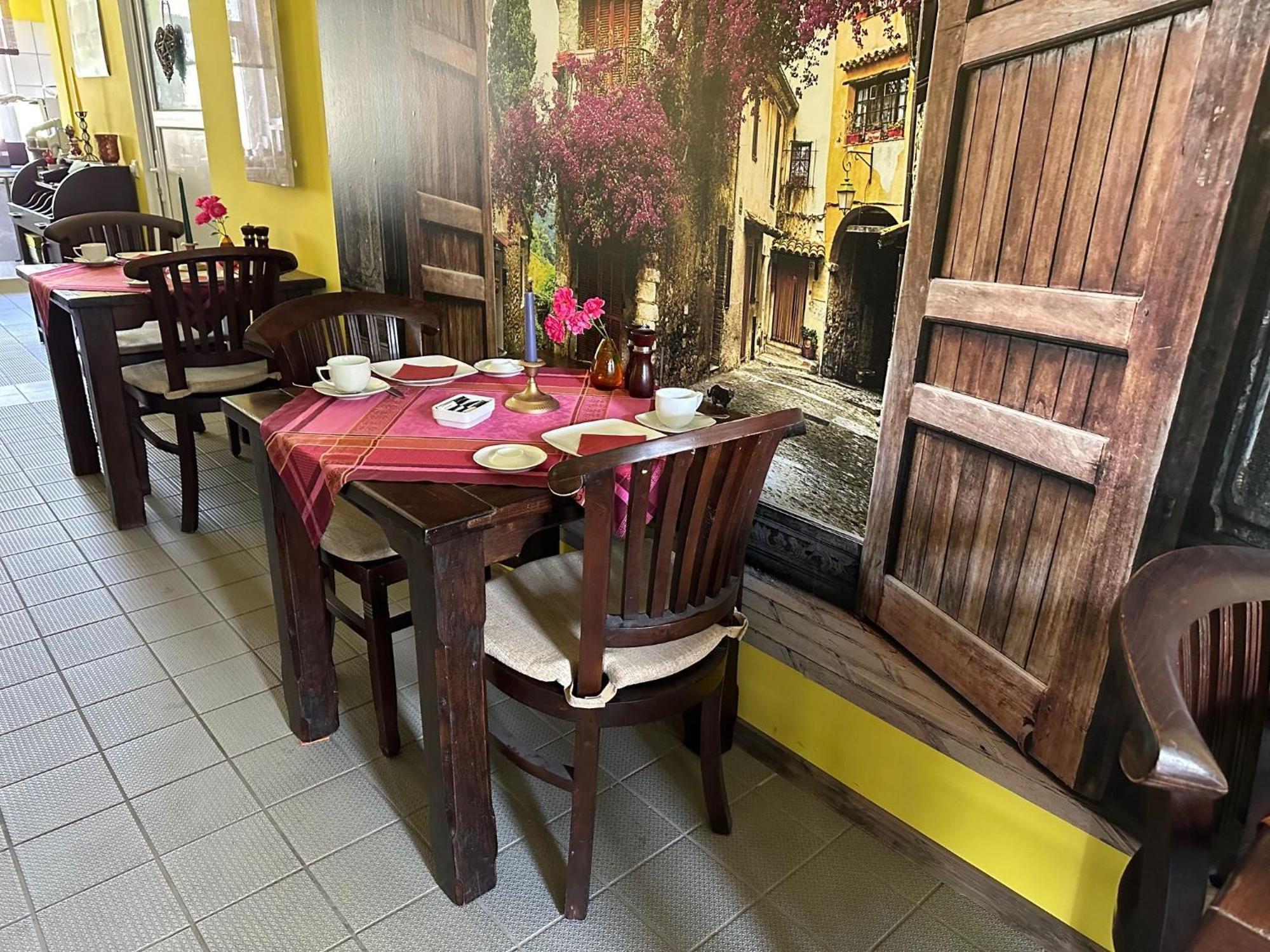 Bed & Breakfast Am Waldguertel 福斯特 外观 照片